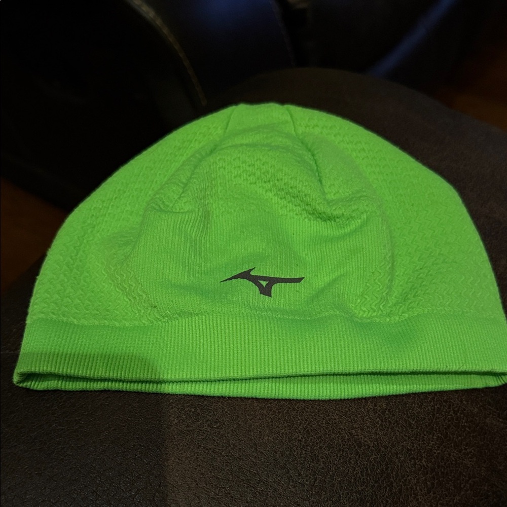 Mizuno Neon Green running hat